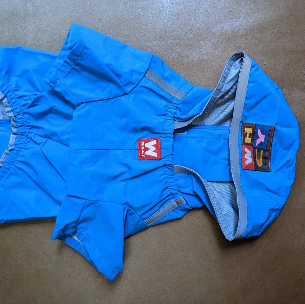 🎉 HOST PICK 🎉 NWOT premium Japanese raincoat for small dog